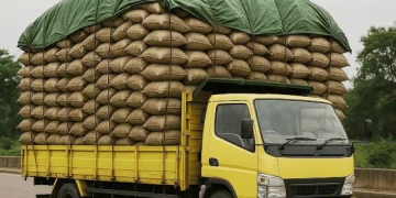 Jasa Angkutan di Ketapang Diimbau Tak Bermuatan Melebihi Kapasitas