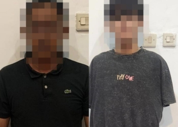 Mobil Box Ringsek Ditabrak Dump Truk di Jalan Trans Kalimantan