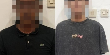 Mobil Box Ringsek Ditabrak Dump Truk di Jalan Trans Kalimantan