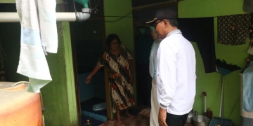 Tim SAR Berhasil Evakuasi Nelayan Ketapang yang Alami Kendala Mesin di Pantai Laut Mati