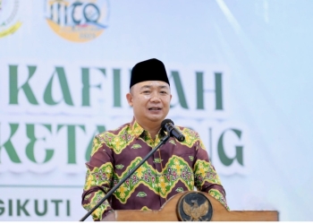 Gotong Totong bersama KNPI, Edi Kamtono Dukung Pemuda Jaga Kebersihan Lewat Aksi Nyata