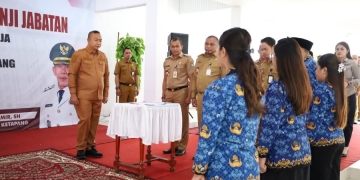 Bupati Alexander Lantik 137 PPPK Formasi 2024