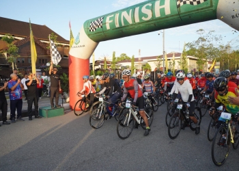 Wali Kota Edi Kamtono Lepas 256 Pesepeda Happy Cycling, Meriahkan Hari Jadi Pontianak