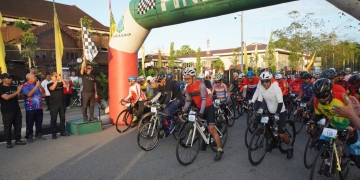 Wali Kota Edi Kamtono Lepas 256 Pesepeda Happy Cycling, Meriahkan Hari Jadi Pontianak