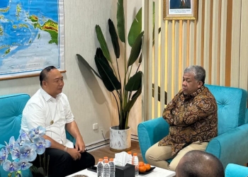 Bertemu Wamen Perumahan dan Kawasan Permukiman, Bupati Alex Sampaikan Konsep Waterfront City