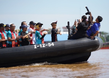 Pontianak Dragon Boat Race 2025 Resmi Digelar di Sungai Kapuas, Dikha “Aura Farming” Warnai Kemeriahan