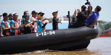 Pontianak Dragon Boat Race 2025 Resmi Digelar di Sungai Kapuas, Dikha “Aura Farming” Warnai Kemeriahan