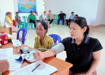 Bupati Ketapang Tinjau Langsung Progres Perbaikan Jalan Pelang – Kepuluk – Batu Tajam