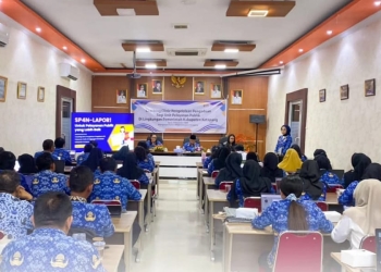 Bupati Ketapang Tinjau Langsung Progres Perbaikan Jalan Pelang – Kepuluk – Batu Tajam