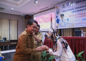 Wisuda Sarjana XIX STAI Al-Haudl Ketapang, Wabup Jamhuri Amir Ajak Lulusan Jadi Teladan Umat