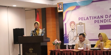 Bunda PAUD Pontianak Ajak Tenaga Pendidik Terapkan Ilmu Pelatihan Dasar