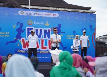 Wako Pontianak Ikuti Fun Walk HUT Korpri Bareng Ribuan ASN