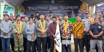 Bupati Alexander Ajak Jaga Kekompakan di Pelantikan Pengurus Paguyuban Jawa Sungai Melayu