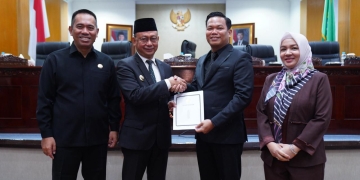 Wali Kota Pontianak Sampaikan Jawaban Fraksi Terhadap Sejumlah Raperda