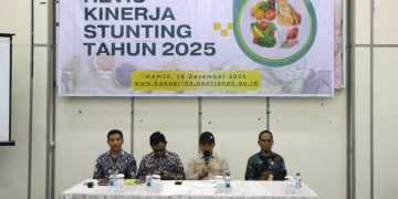 Warga Serbu 3.500 Paket Sembako Murah di Pontianak Utara