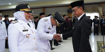 Jelang Tutup Tahun, Edi Kamtono Lantik 59 Pejabat Administrator dan Pengawas