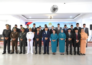 Awal 2026, Alexander Wilyo Resmi Lantik 12 Pejabat Manajerial Pemkab Ketapang