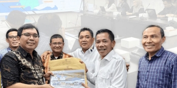 Wabup Jamhuri Sampaikan Usulan Strategis Pembangunan Daerah ke Bappenas RI