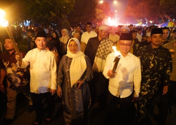 Pawai Obor dan Pesta Kembang Api Bisa Jalan Bareng, Edi: Toleransi Hidup dan Nyata di Pontianak