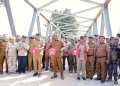 Bupati Ketapang Resmikan Jembatan Karab Simpang Dua