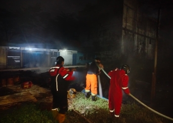 Gudang Produksi Kasur di Jalan Adisucipto Terbakar, Polisi Selidiki Penyebabnya