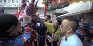 Youtuber Bali Andy Opa Gaul Terkesan Kemeriahan Cap Go Meh di Pontianak